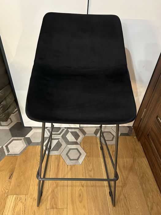 hoker / krzesło barowe Claudie Design Erin