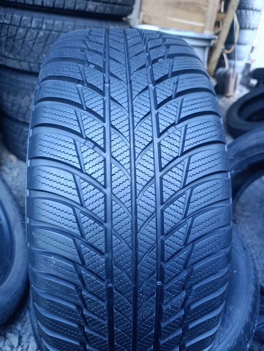 Шина 225/45/18 Bridgestone Blizzak
