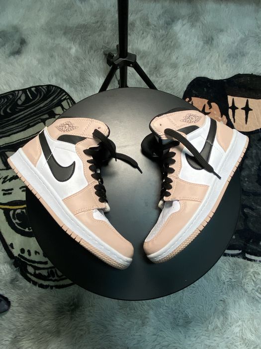 Жіночі nike air jordan 1 retro