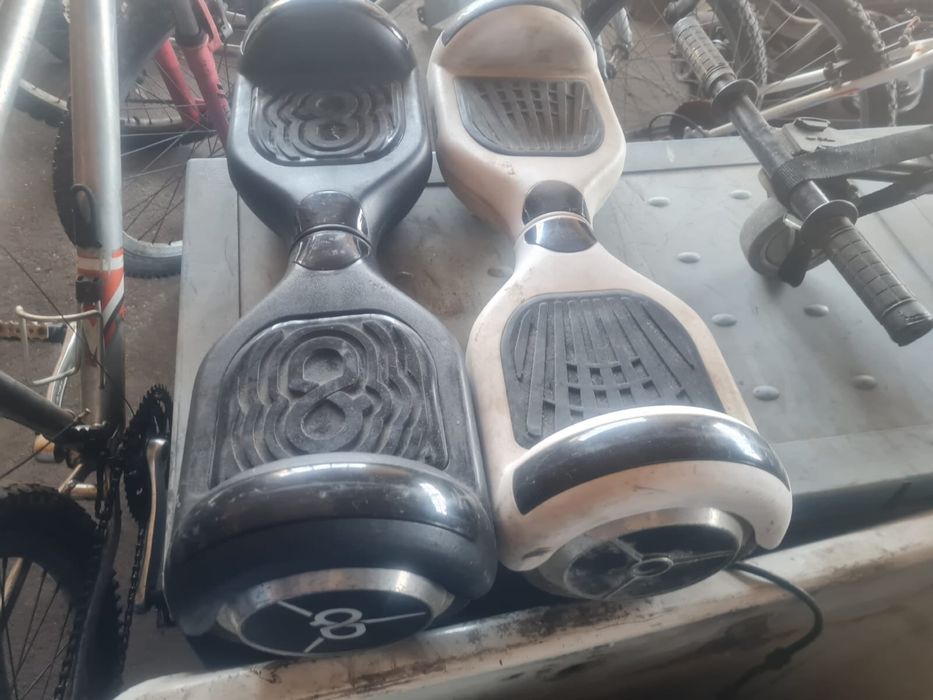 Bicicletas e hoverboard