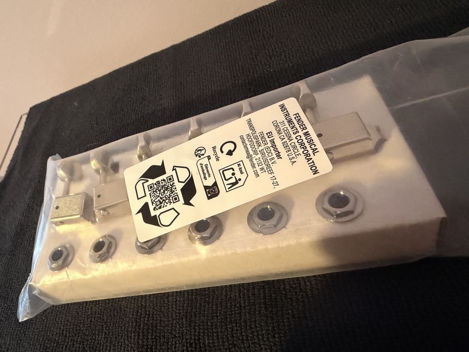 Klucze do gitary elektrycznej Fender ClassicGear Tuning Machines