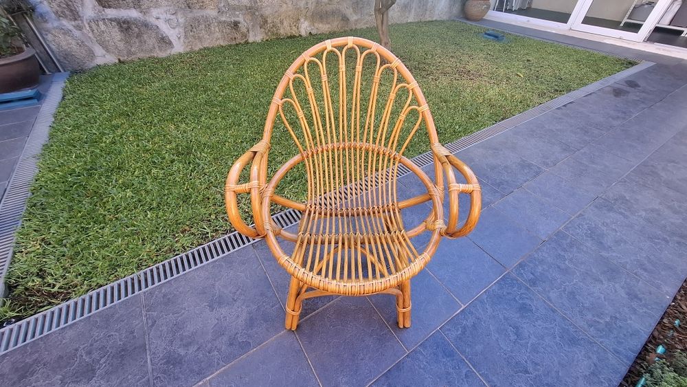 Cadeirão em bambu