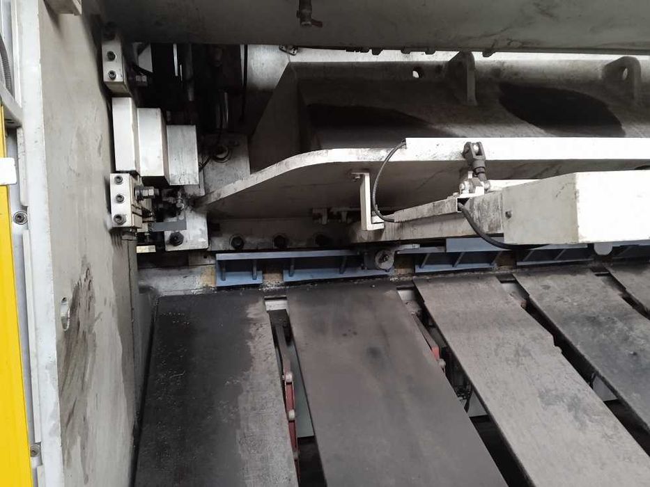 Nożyce gilotynowe hydrauliczne ERMAK CNC HVR 3100 x 13