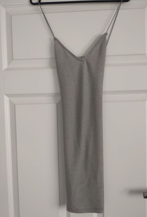 Sukienka srebrna brokatowa mini hm