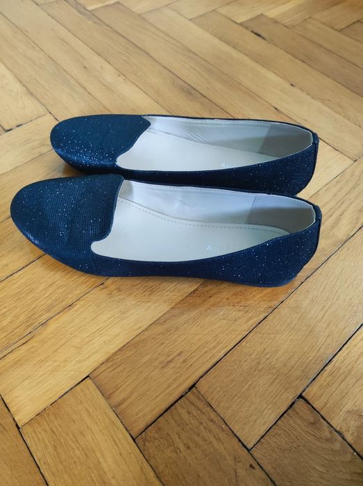 Baleriny czarne z brokatowym efektem