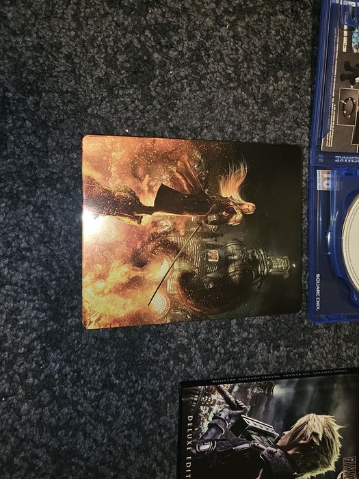 PS4 Slim 1TB Final Fantasy XV Luna Edition + Comando + Jogos