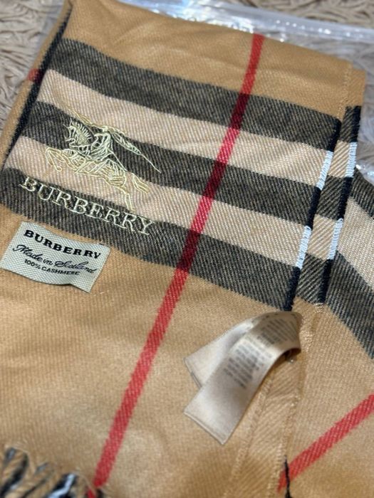 Шарф Burberry новий