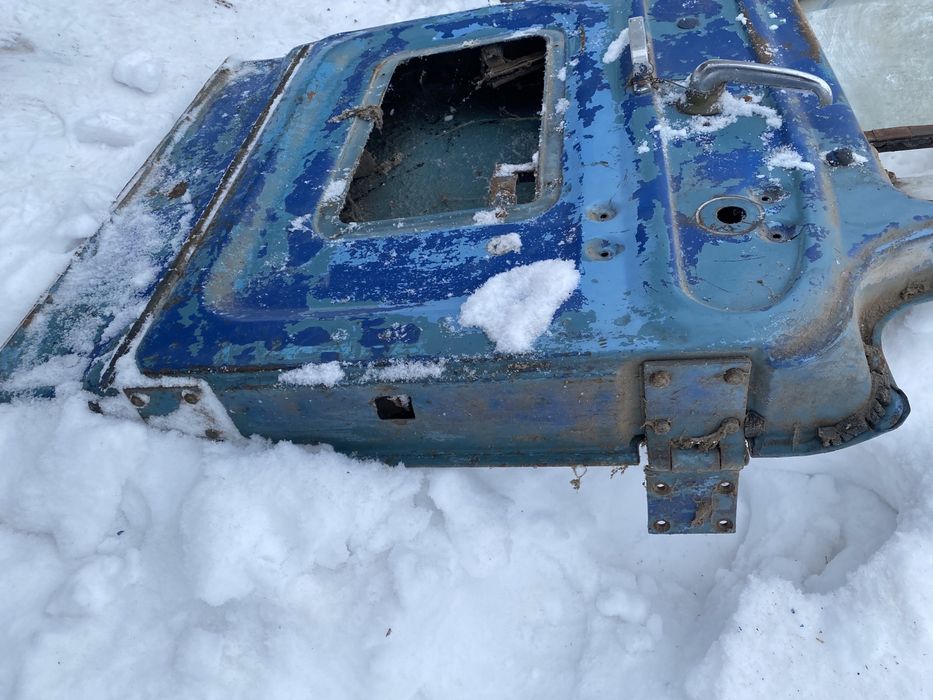 Двері автомобіля Зіл 130