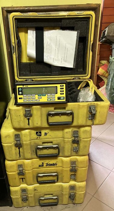 4 odbiorniki GPS (GNSS) Trimble 4000SSI