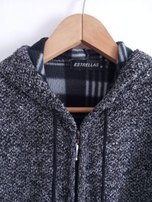 Camisola Hoodie Estrellas Tamanho M