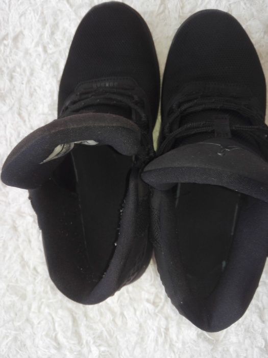 Buty NIKE - Jordan Academy Rozm.38,5