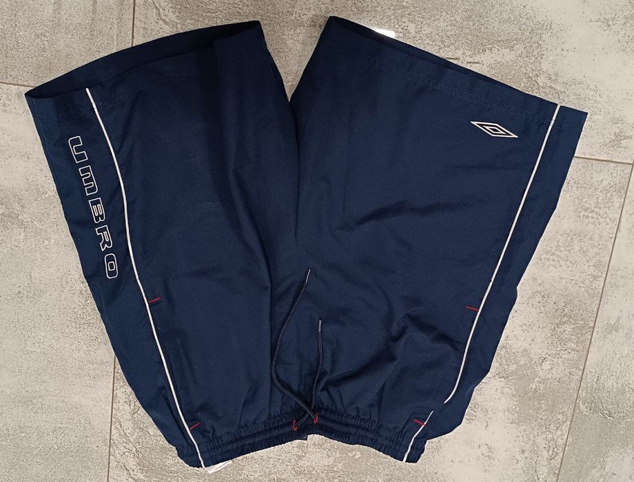 Spodenki sportowe Umbro nowe , rozmiar L
