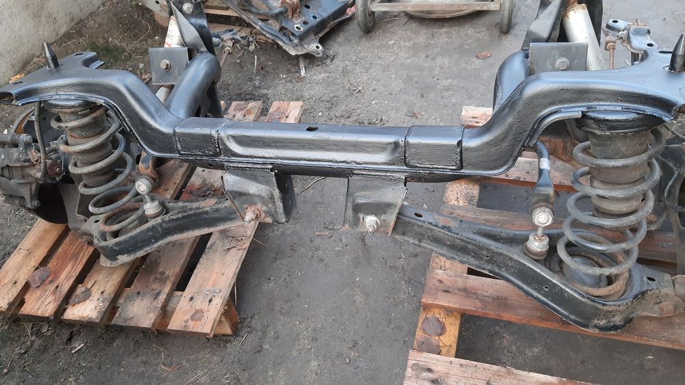 Oś wózek sanki tylne Ford Mondeo mk3 kombi