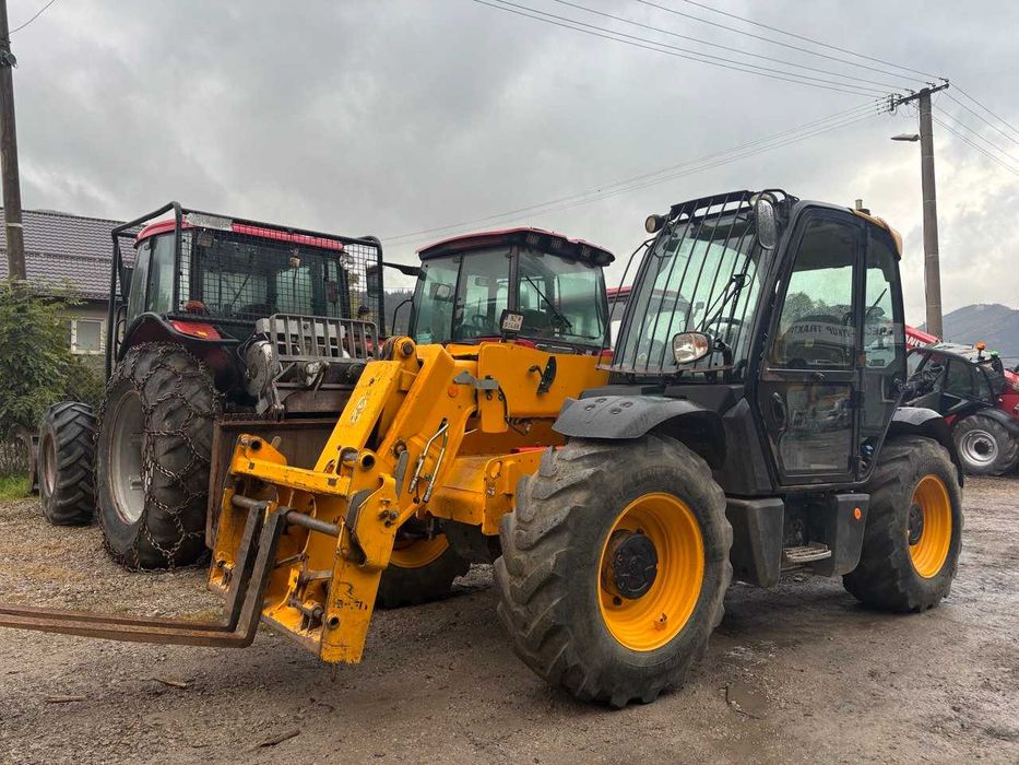 Навантажувач телескопічний JCB 531-70