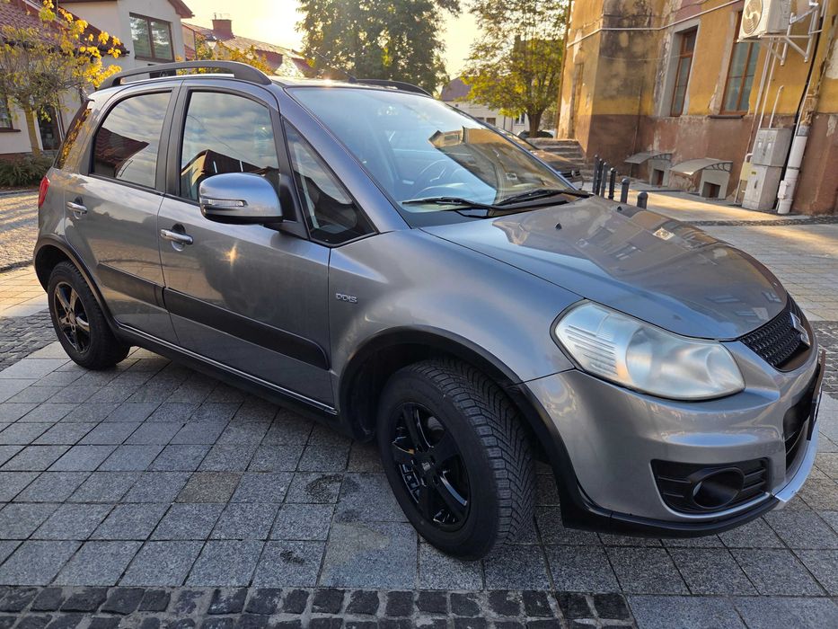 Samochód osobowy Suzuki SX4