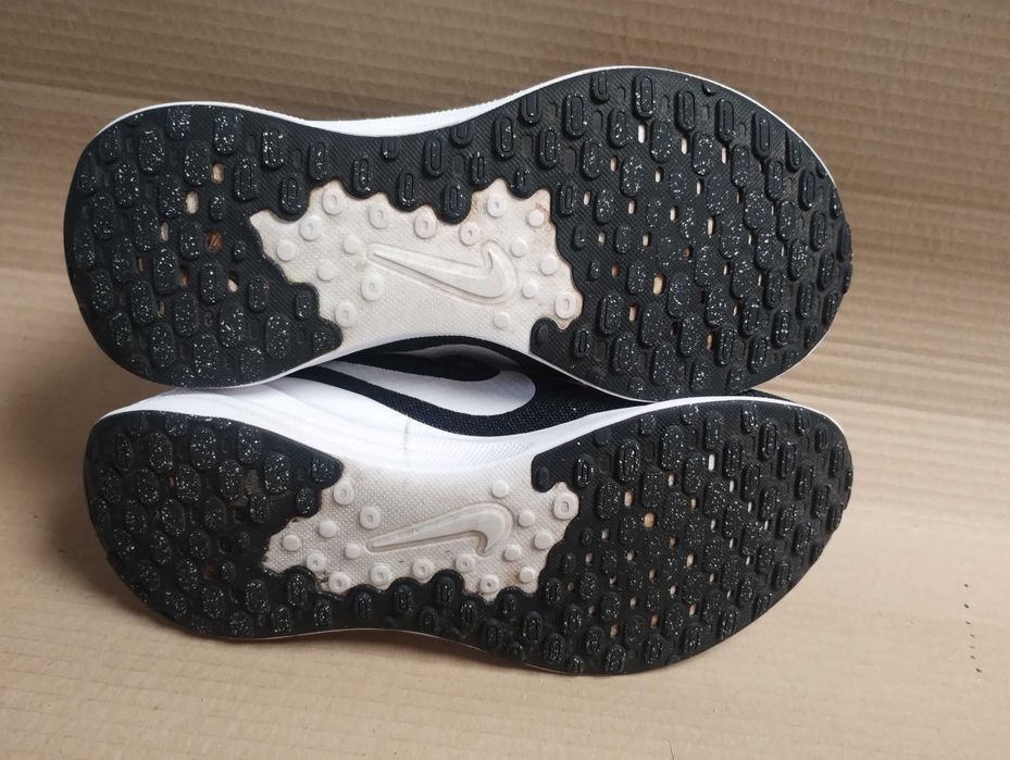 buty sportowe 40 Nike revolution