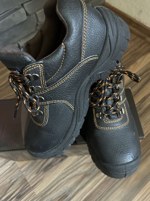 CXS‼️buty robocze Roz.39‼️