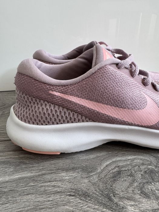 Buty Nike Womens Flex Experience 41