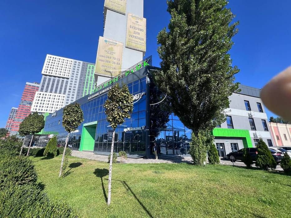 Продаж 3  кімн. квартири в ЖК/Харківське шосе/проспект Миколи Бажана