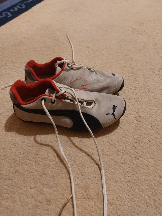 Buty chłopięce Puma rozmiar 33