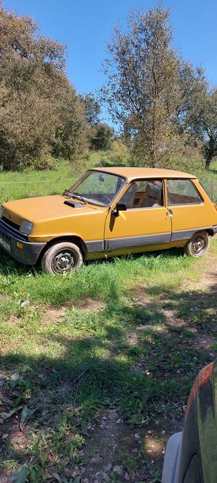 Car renault 5 1983