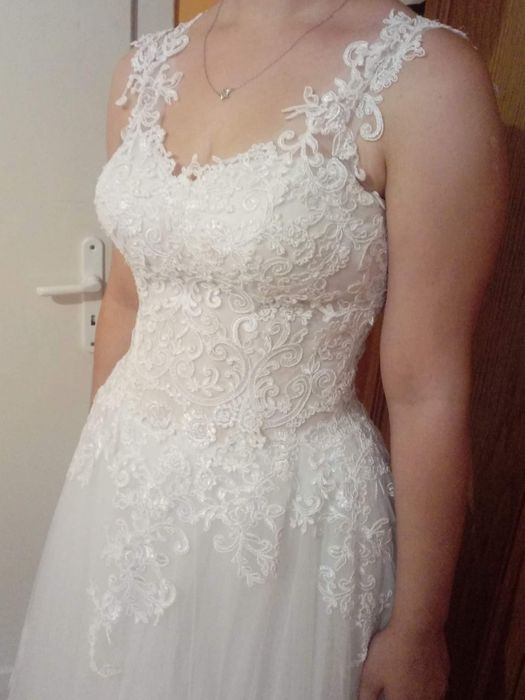 Suknia ślubna księżniczka z koronką klasyczna 38/40