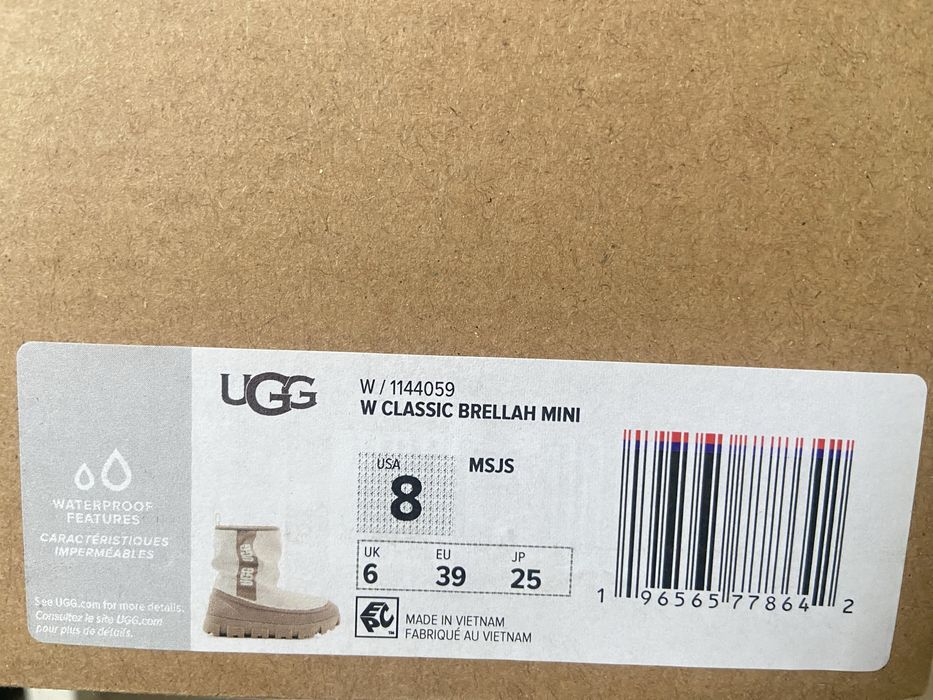 UGG (уггі) нова модель