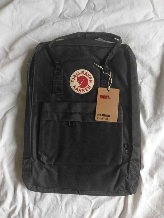 Plecak w Czerni Fjallraven Kanken - 16 Litrów