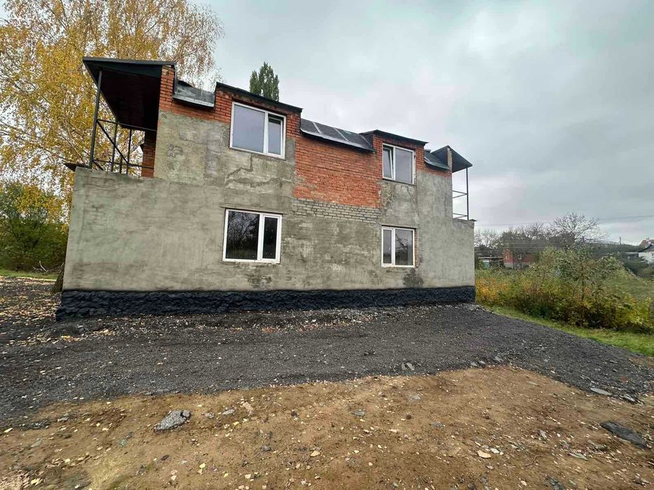 Продаж будинку з ділянкою на 10 соток, 440.9 кв. м, Жмеринка