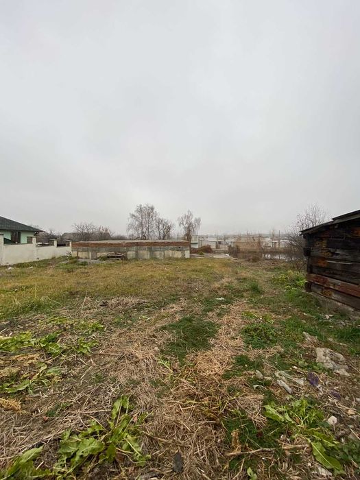 Недобудова елітного будинку(цокольний поверх),р-н міської лікарні.