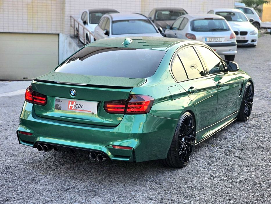 Bmw 318D F30 Pack M 2.0 (Look M3 CS)
