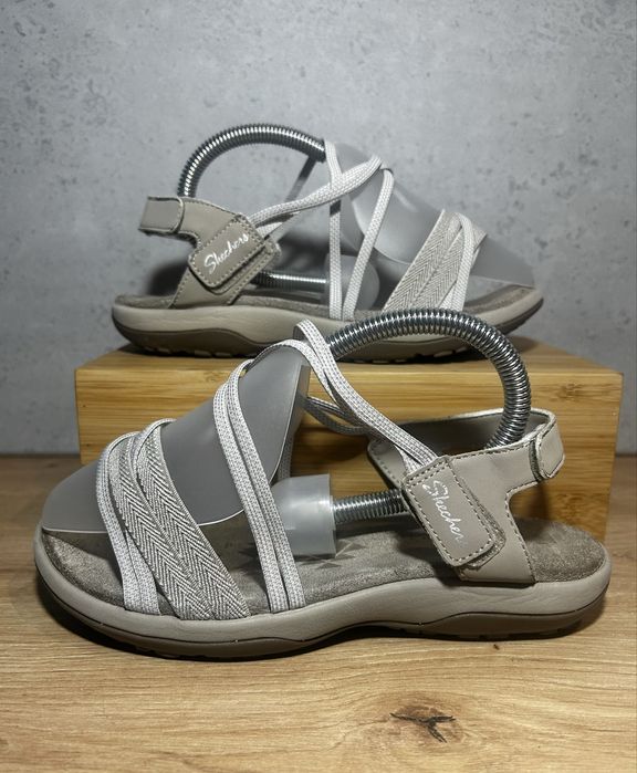Sandały Skechers 36