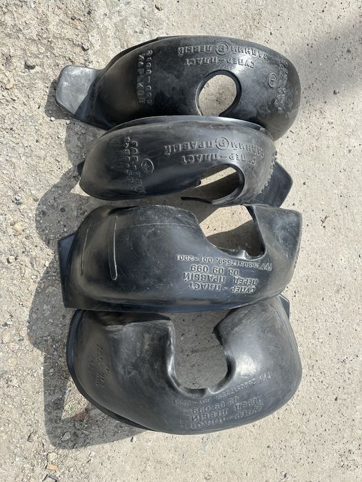 Подкрылки (локеры) ВАЗ 2108–21099 комплект