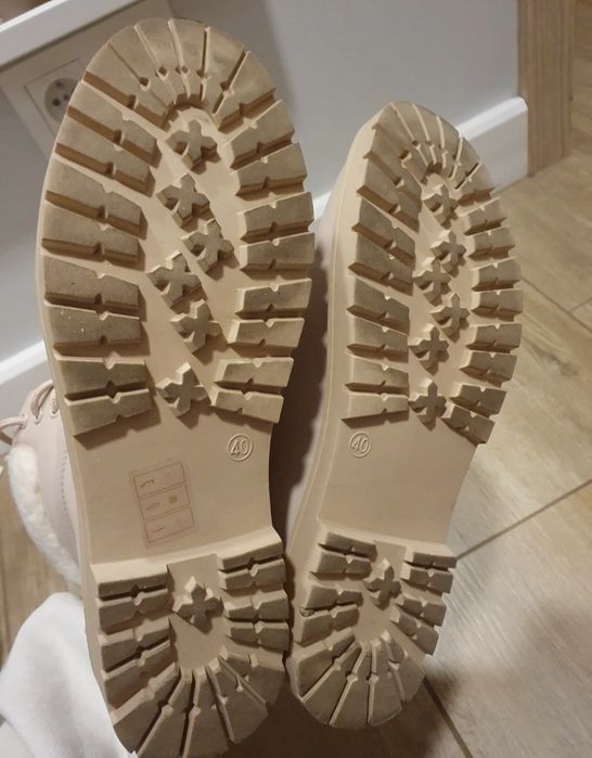 Botki workery pudrowy róż r.40 jak nowe