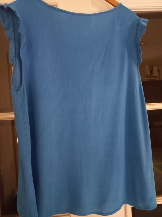 T shirt em azul  L  em algodão  super confortável