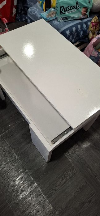 Mesa de centro branca - usada