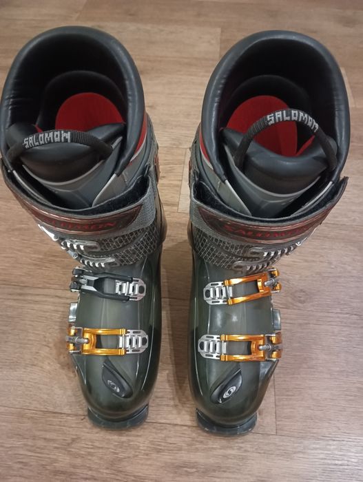 Лижні ботинки Salomon 26.5 устілка