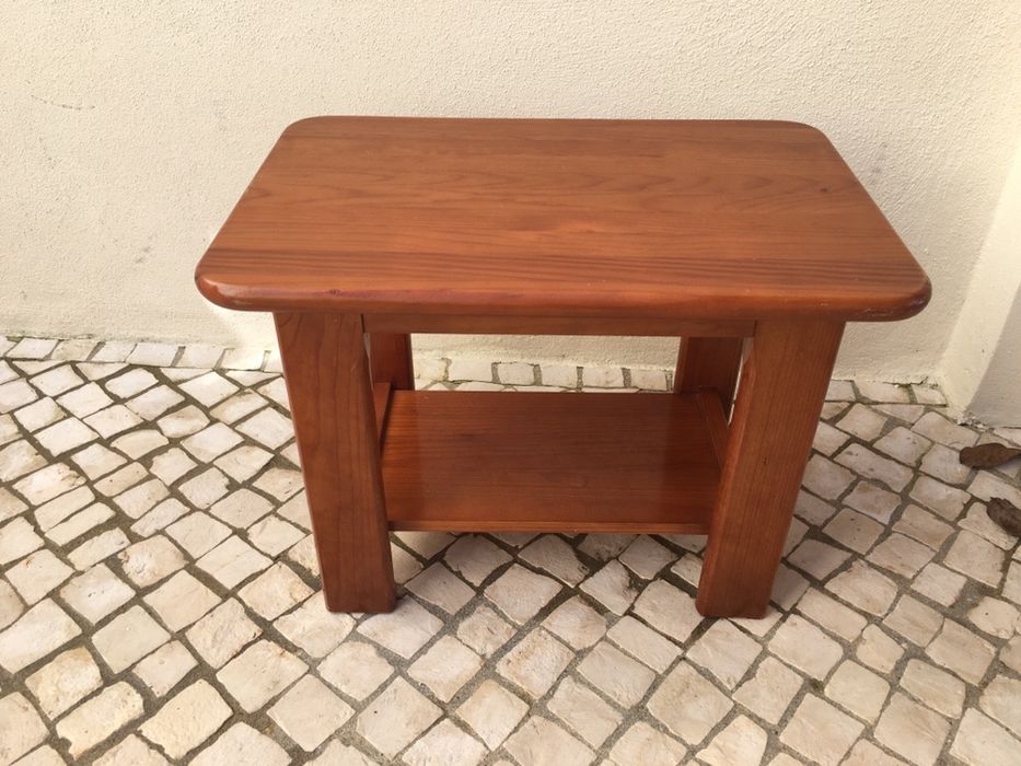 Mesa de apoio madeira maciça