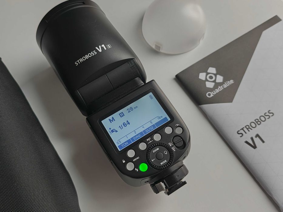 Lampa błyskowa Quadralite Stroboss V1 + kopuła -mocowanie Sony -KRAKÓW