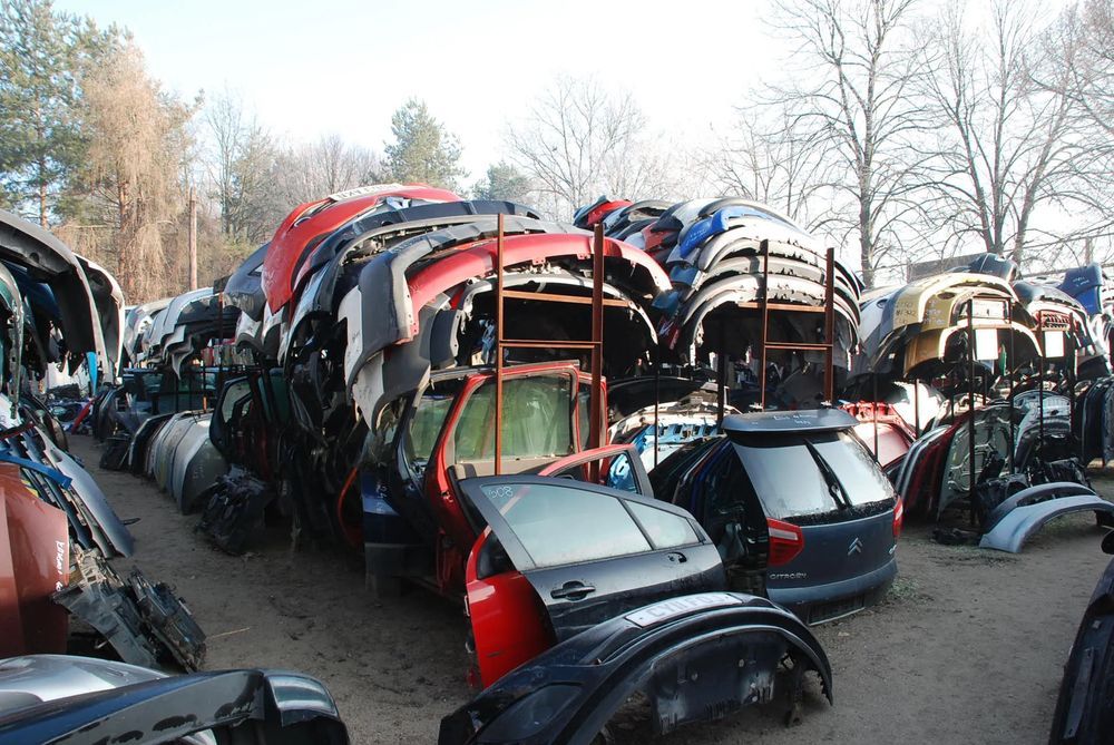 volvo s40 ii v50 maska nr a40717 wysyłka