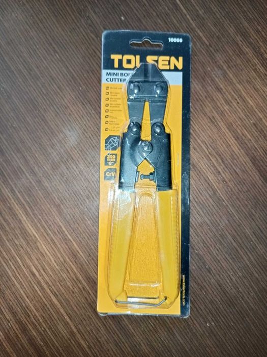 Продаю мини-болторез Tolsen 10066