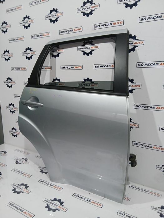 PORTA TRASEIRA DIREITA CINZA MITSUBISHI OUTLANDER 2.2DID 2010-2015 ANO