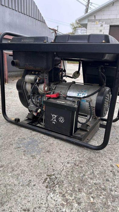 Дизельний генератор Hyundai DHY 7500L(БУ,додатково стартер з акб)