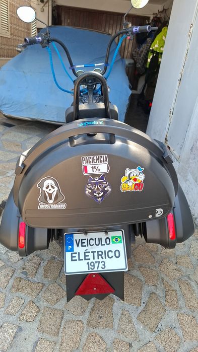 Vendo ou troco  moto eletrica mango steen leia o anúncio