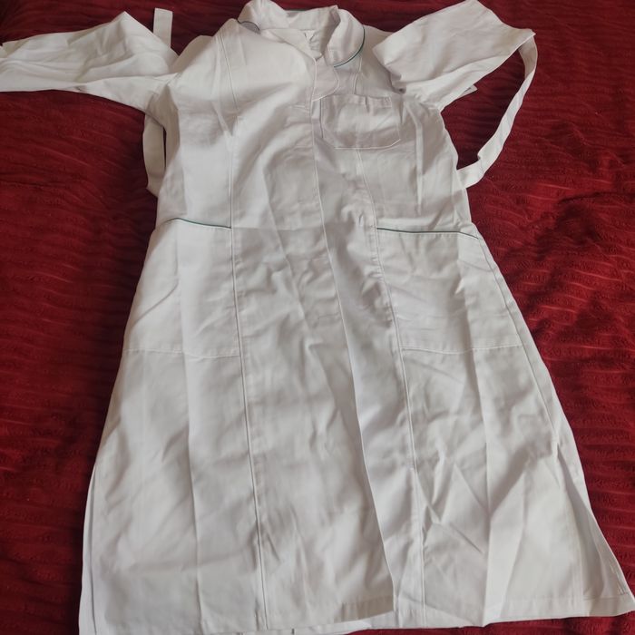 Медичний халат ь