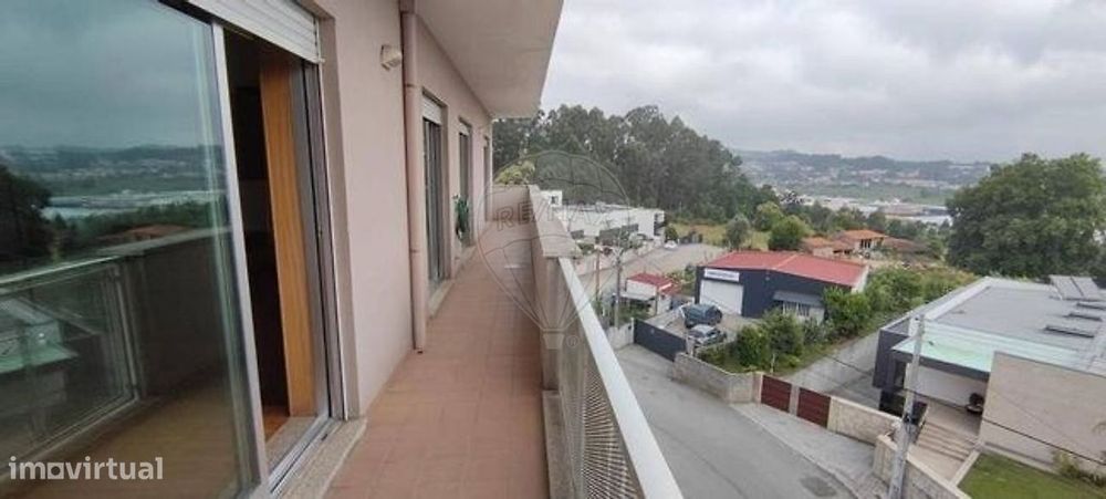 Apartamento T2 para arrendamento