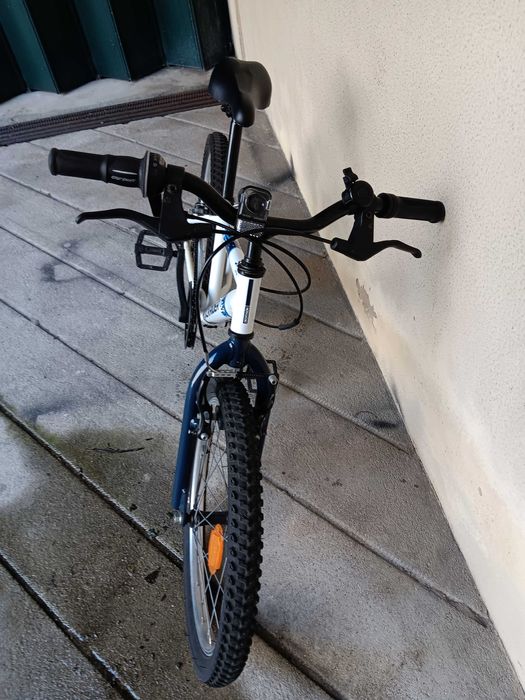 Bicicleta  ideal para crianças entre 6 e 10 anos