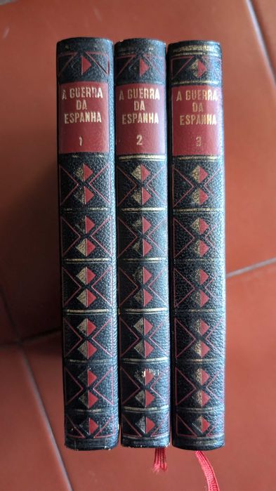 Coleção "A Guerra de Espanha" - 3 Volumes (Bernard Michal) - Capa Dura