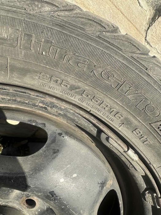 Ніссан ліф запаска