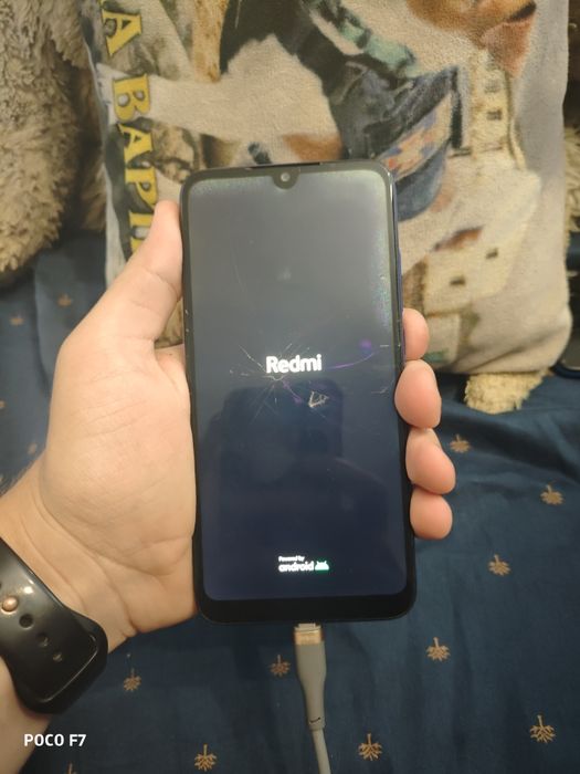 Продам Xiaomi Redmi 7A на запан или под восстановления